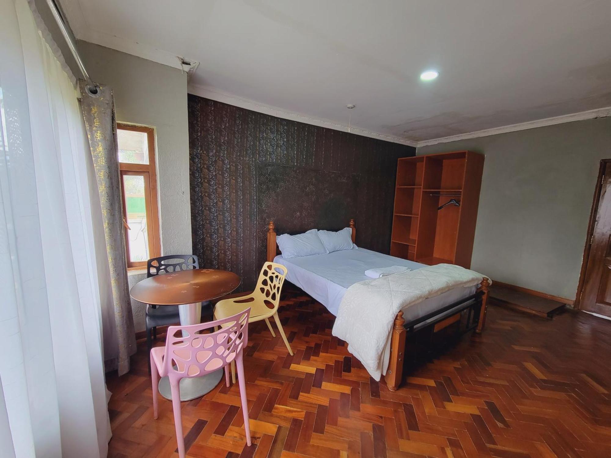 Plant House Hotel Ruiru Exterior photo